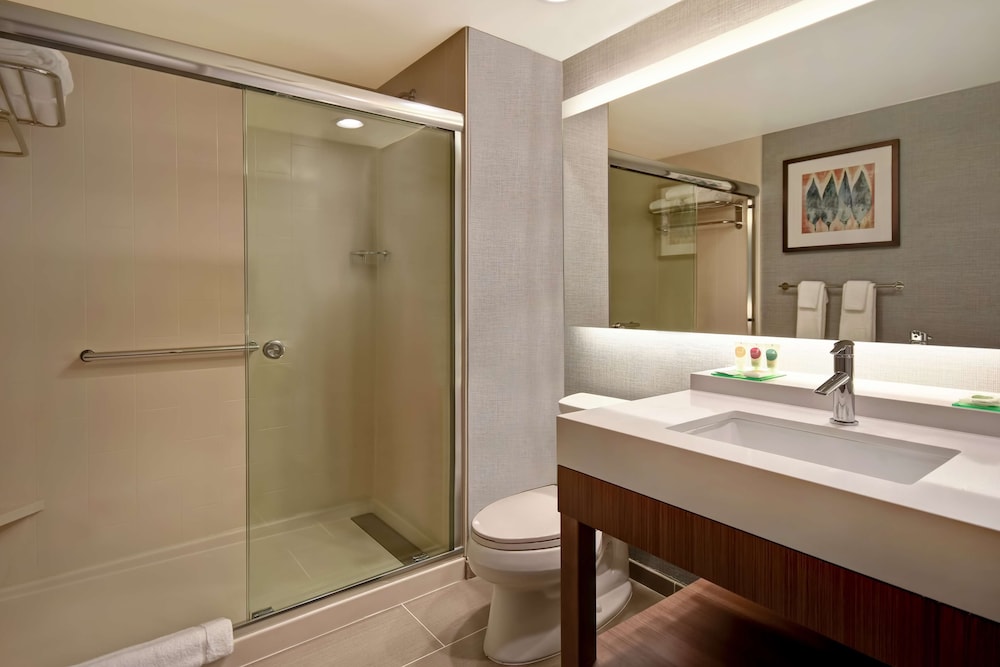 Hyatt Place Huntsville 6/53