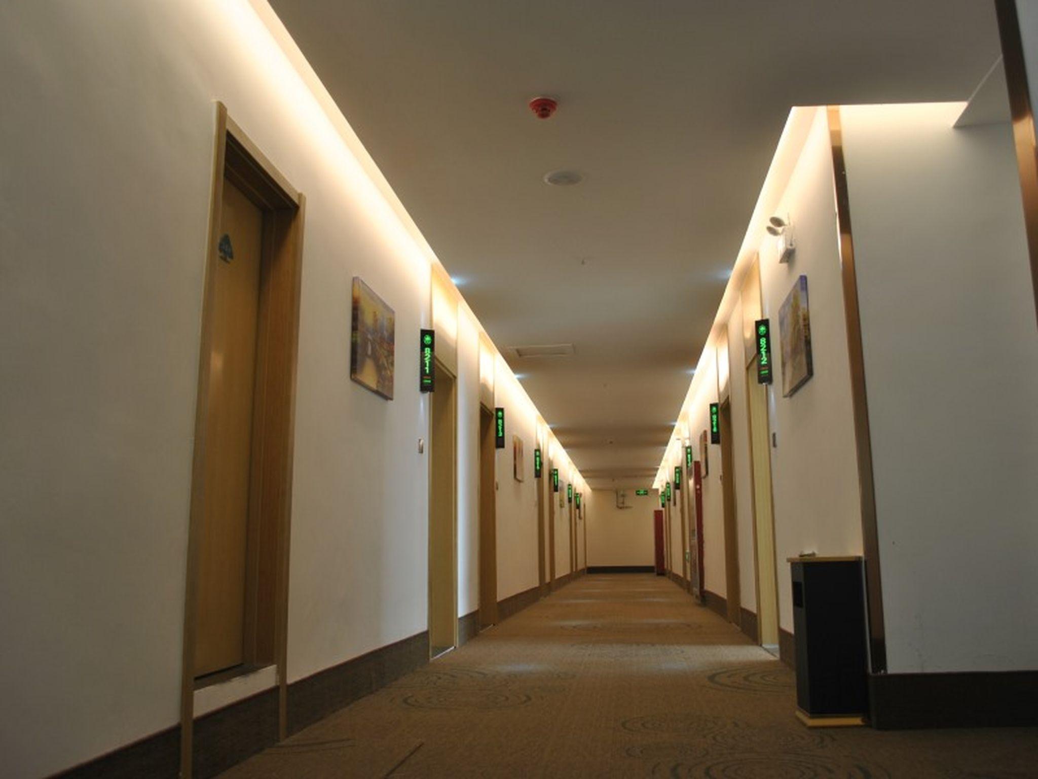 GreenTree Heze Changcheng Road Tianhua Ecommerce Logistics Park Express Hotel 12/19