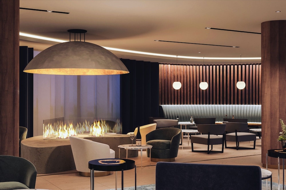 AC Hotel Saint-Julien-en-Genevois 39/48