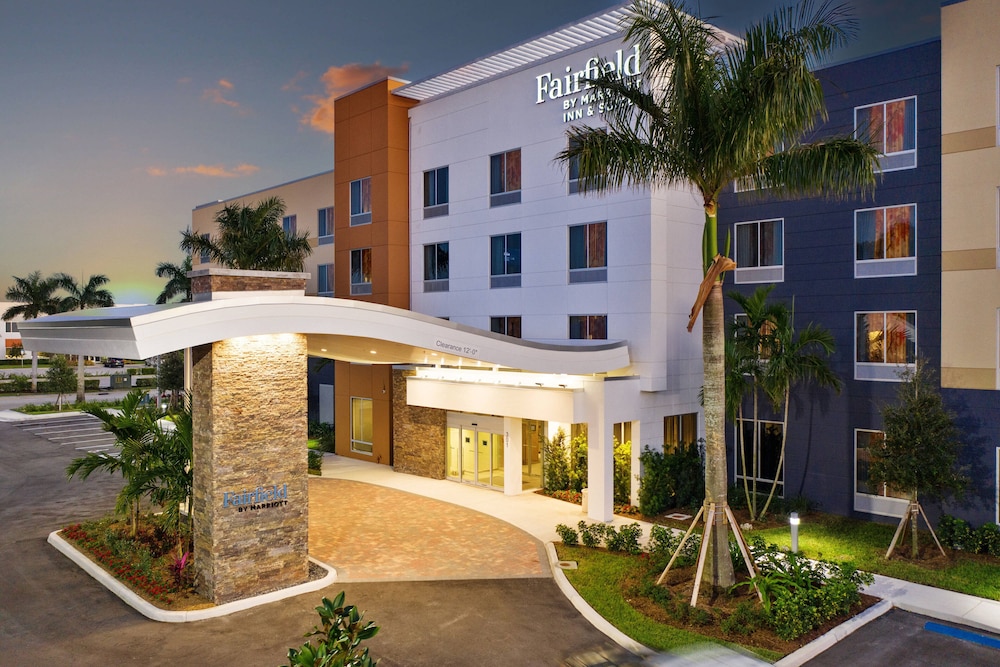 Fairfield by Marriott Inn & Suites Deerfield Beach Boca Raton 3/48