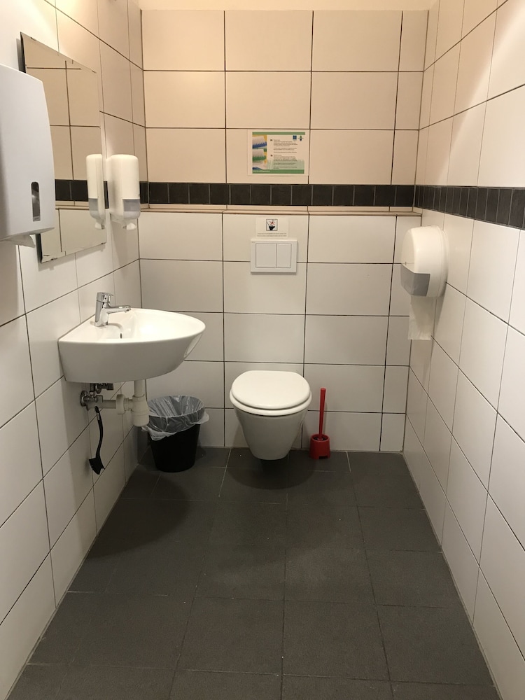 Halmstad Hotell And Vandrarhem Kaptenshamn 47/50