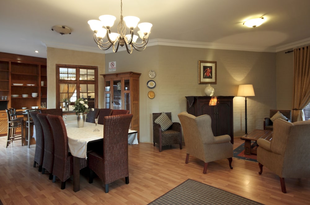 A Smart Stay Apartments 33/42