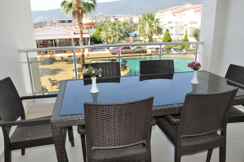Akbuk Palace Hotel & Residence 30/43