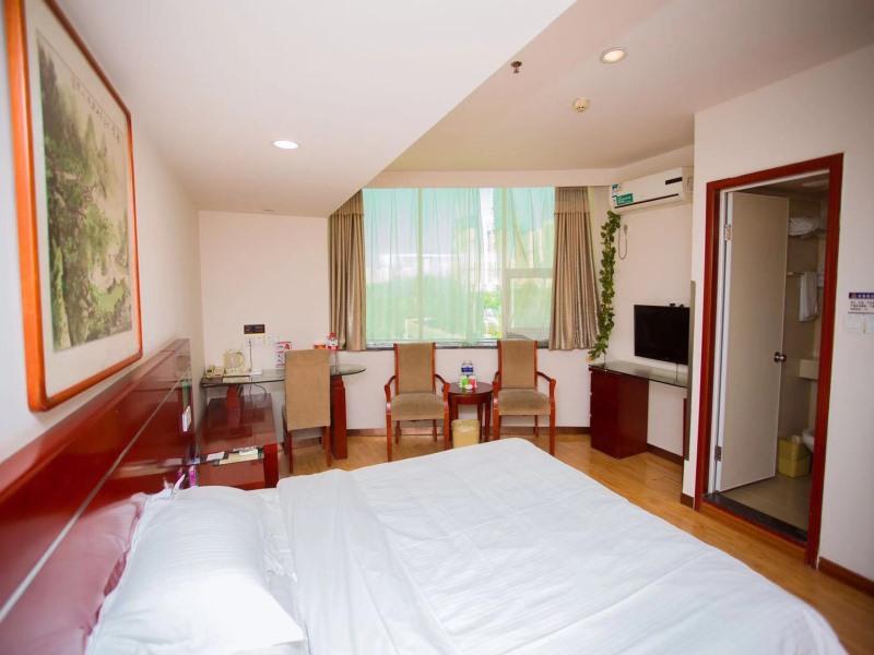 GreenTree Inn Binzhou Wanda Plaza Huangheshilu Express Hotel 12/25