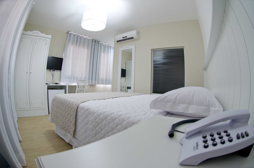 HOTEL OMA ZITA 14/32