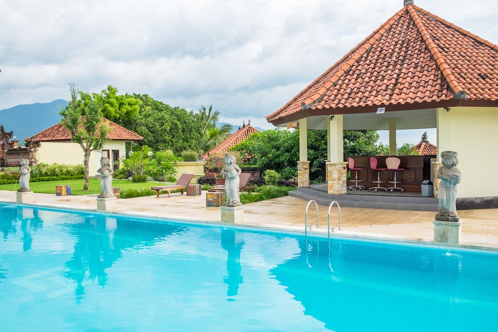 Taman Surgawi Resort And Spa 3/69