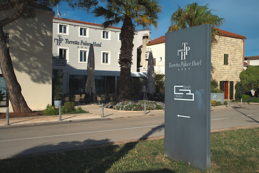 Torretta Palace Hotel 63/73