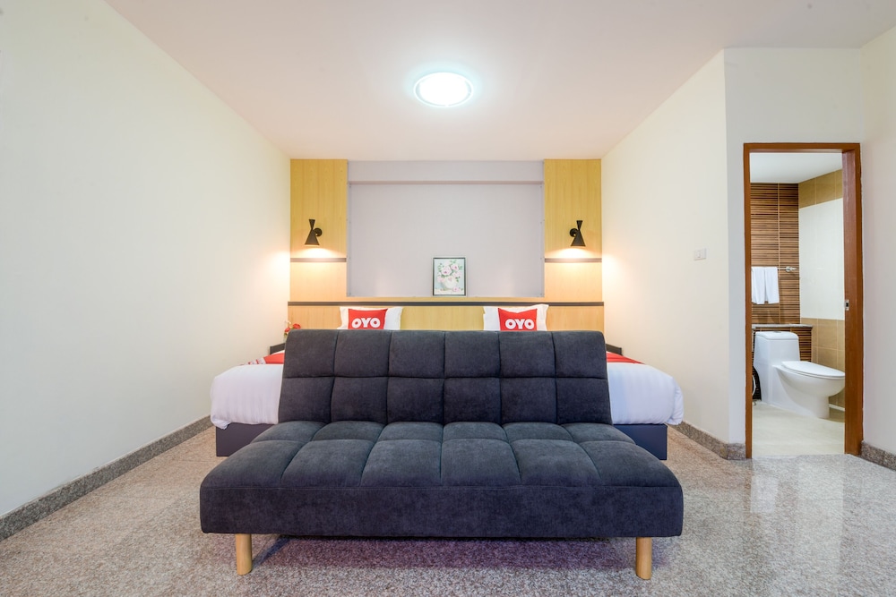The Route Sriracha Hotel And Residence 21/49