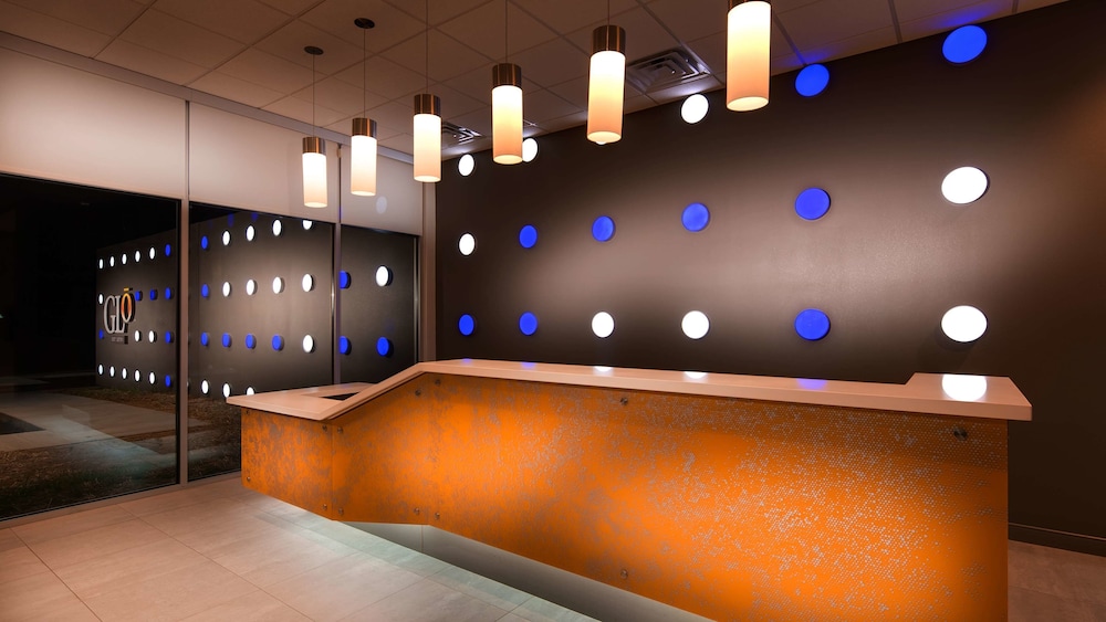 Glo Best Western Nashville 8/43