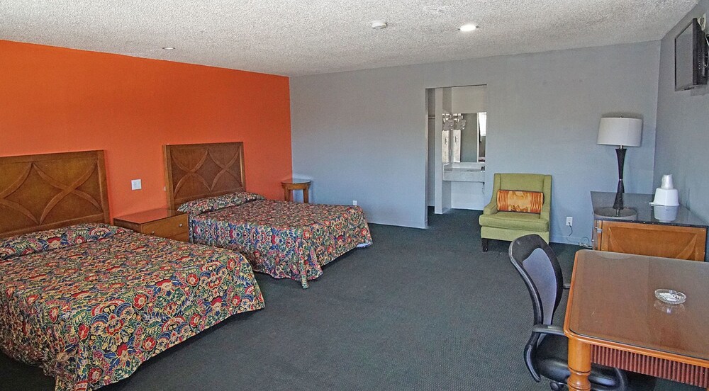Los Angeles Inn & Suites - Lax 48/58