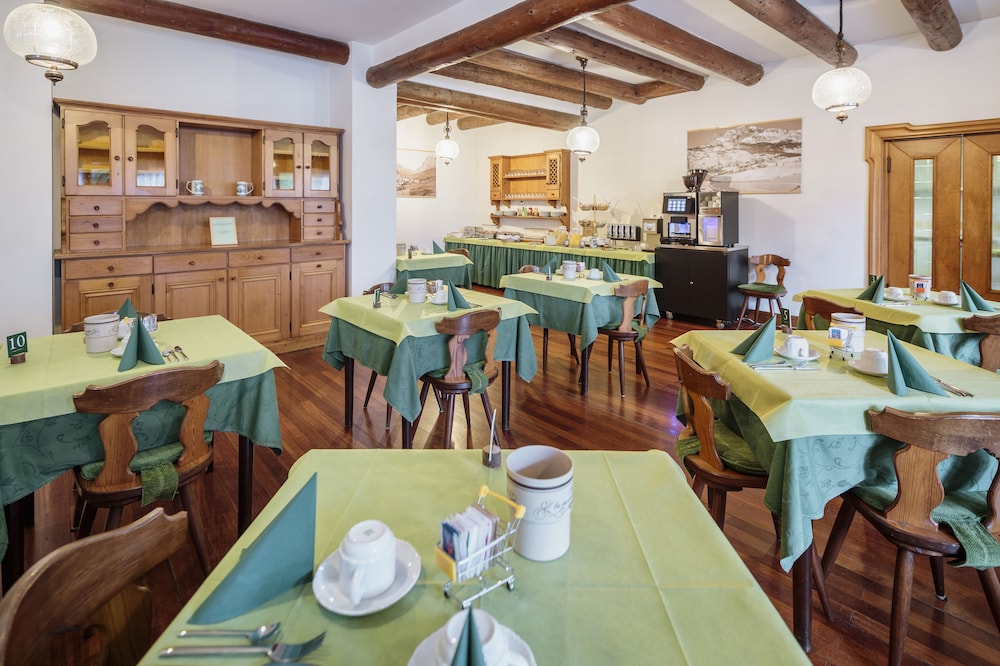 Al Larin Hotel 24/40