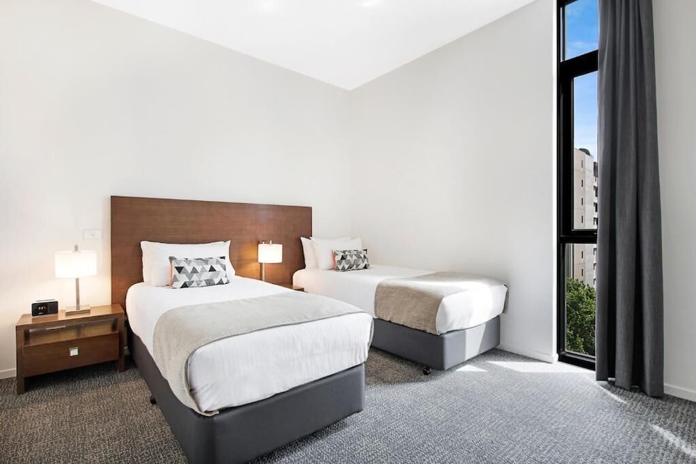 Melbourne CBD Central Apartment Hotel 14/37