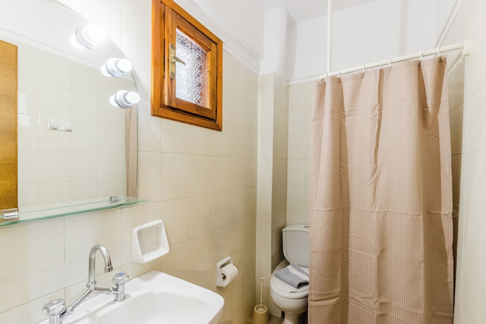 Filoxenia Hotel 48/50