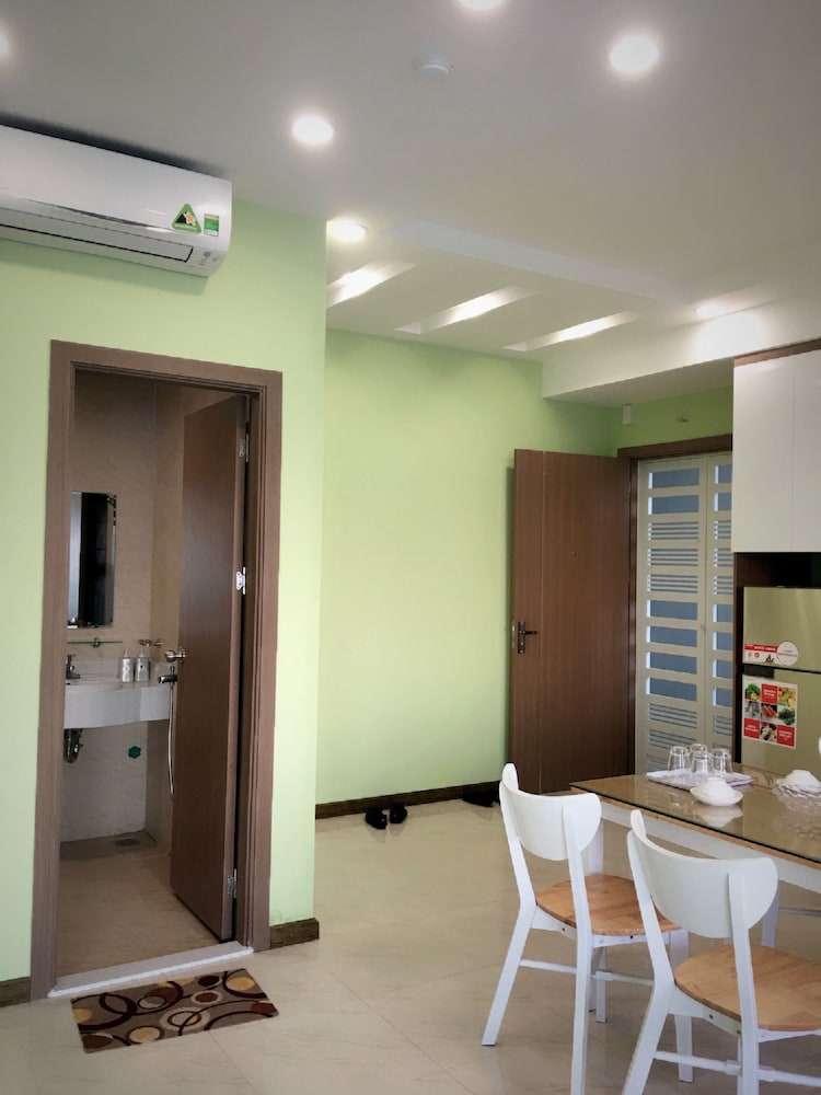 Seaview Front Apartment 14/32