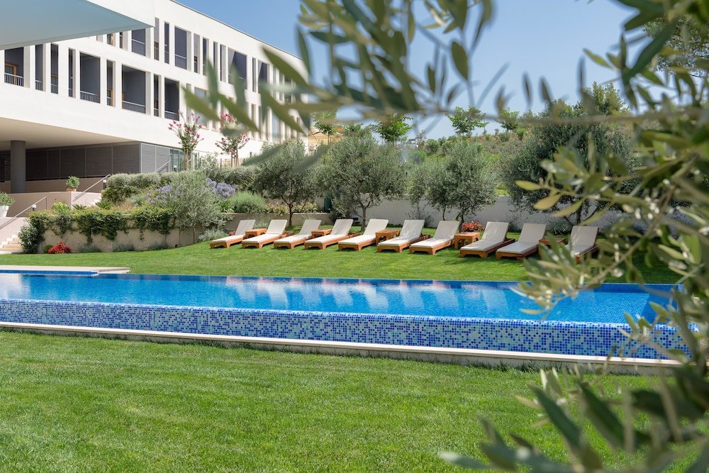 Hotel Salona Palace 45/70