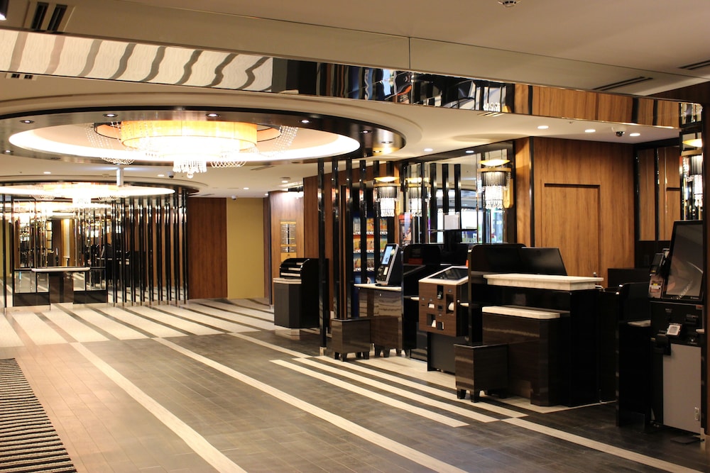 Apa Hotel Komatsu Grand 10/50