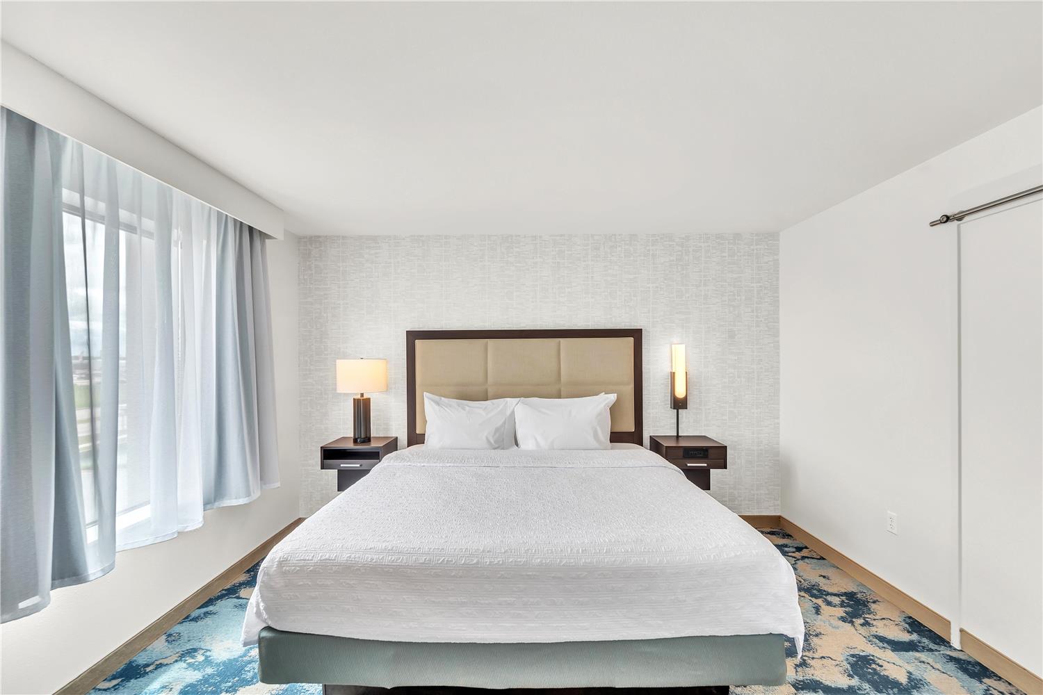Studio, Suite, King Bed