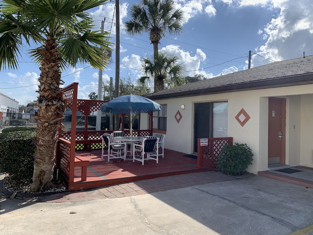 Travelodge By Wyndham Suites St Augustine 8/41