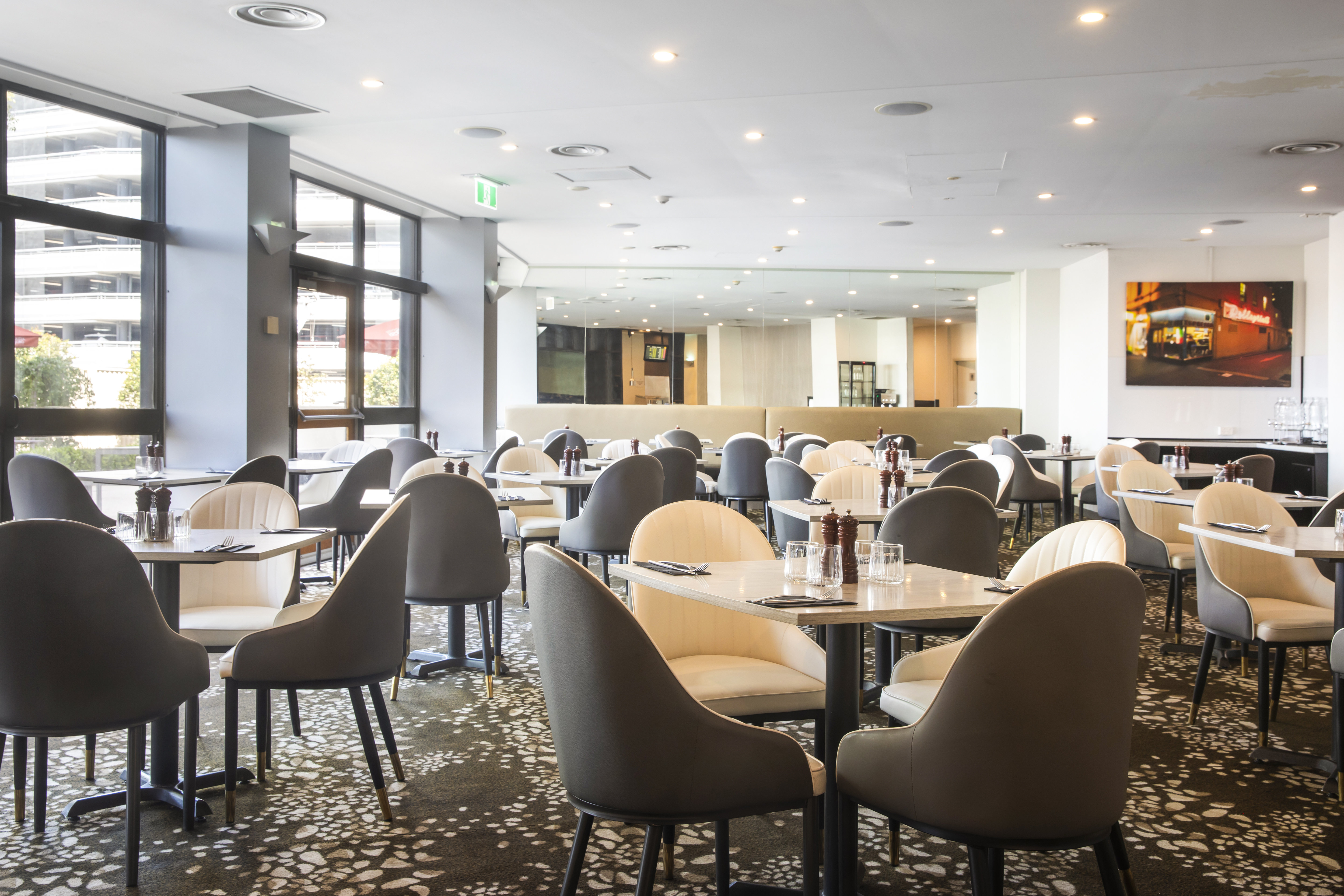 Holiday Inn Melbourne Airport 39/46