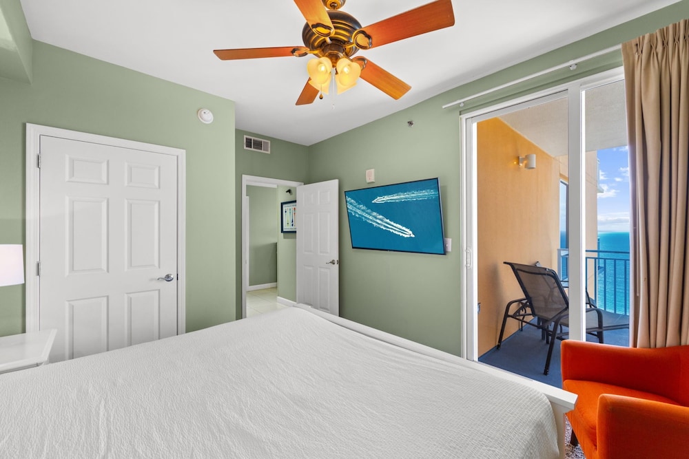 3 Bedrooms, Condo, 3 King Beds, Beach Front, Ocean View