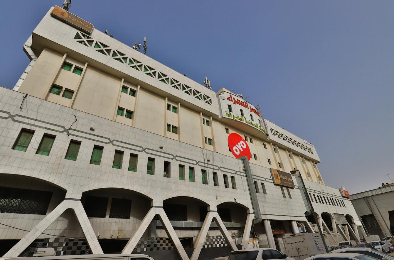 Oyo 150 Al Hamra Palace Al Aswaq 2/16