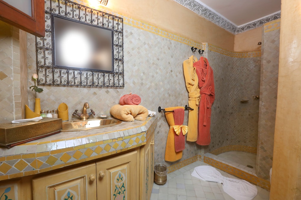 Riad Turquoise 46/81