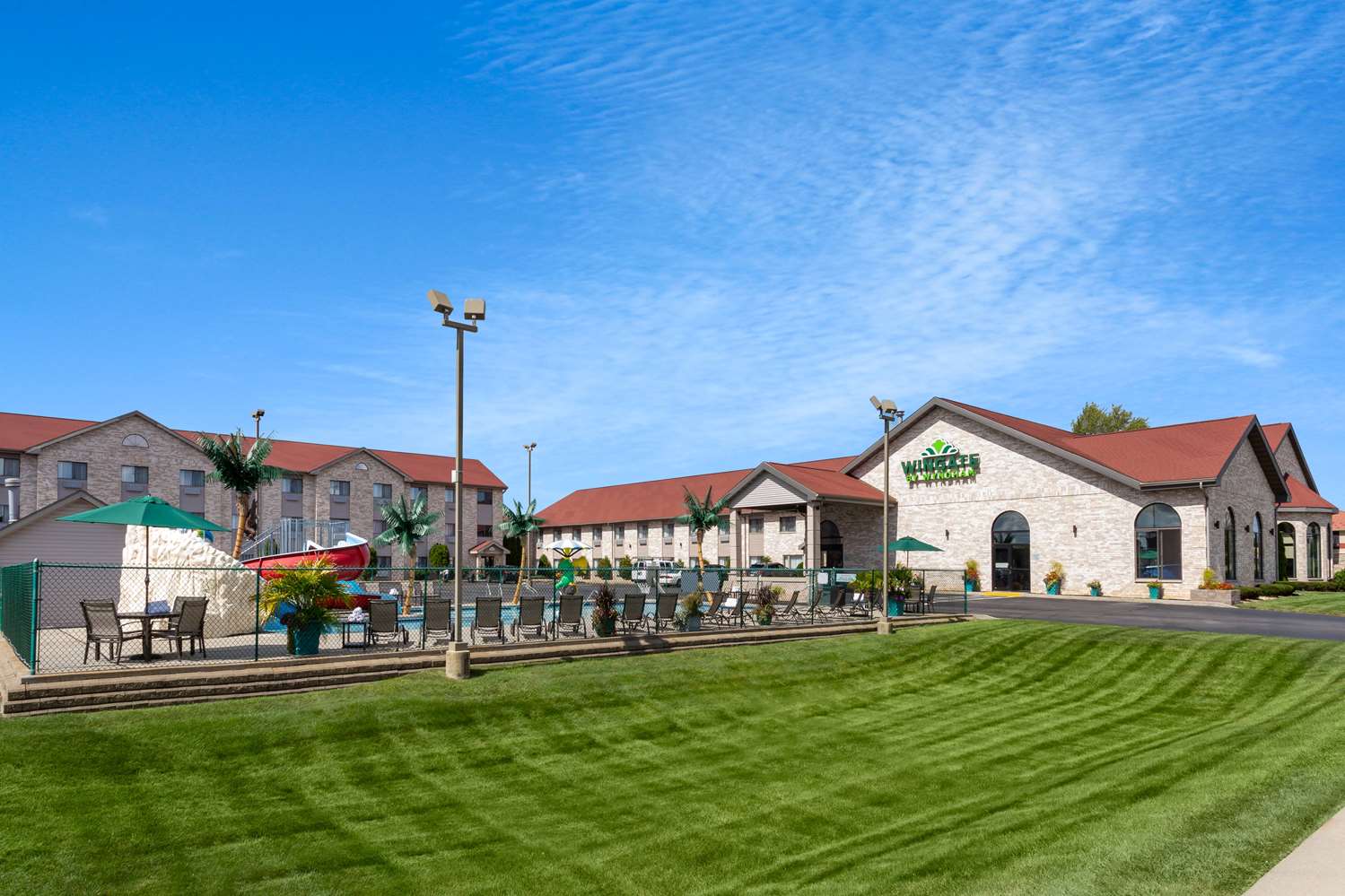 Wingate by Wyndham Wisconsin Dells Waterpark 52/56
