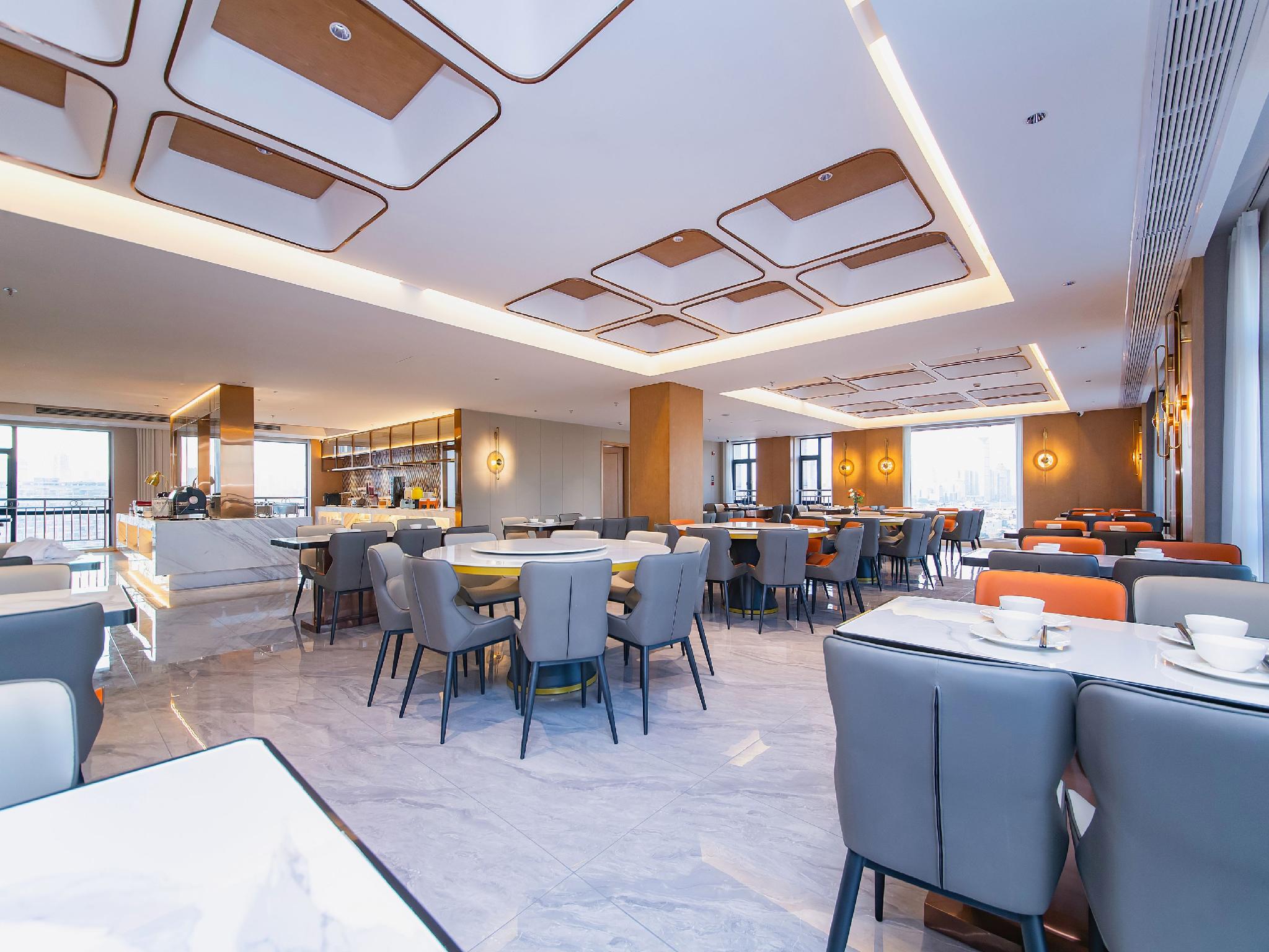 Vienna International Hotel (Wuhan Yellow Crane Tower) 35/50