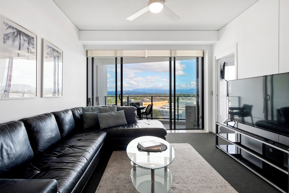 Mantra Sierra Grand Broadbeach 59/73