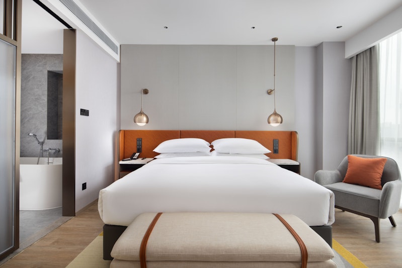 HOME2 SUITES BY HILTON WUHAN XUDONG 7/36