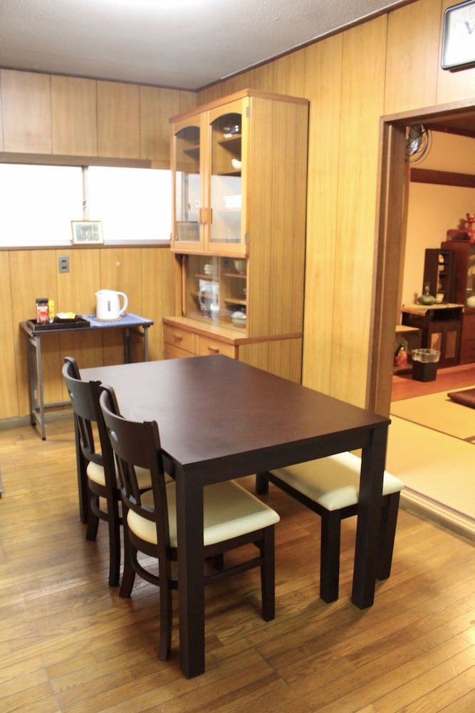 Jizo House 38/48
