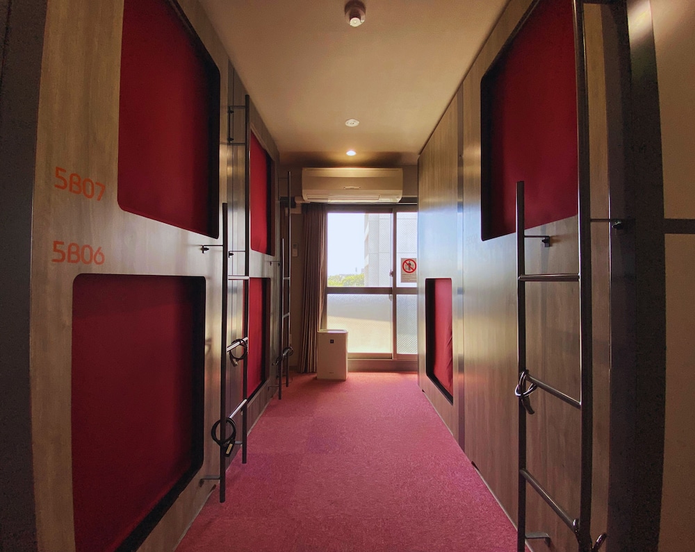 MALE DORM, ECONOMY