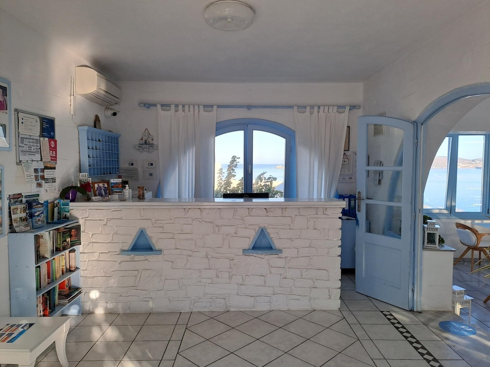 Stratos Apartments and Studios 9/45