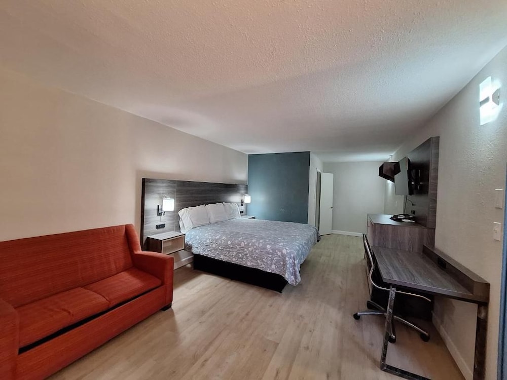 Budget Inn Roxboro 10/32