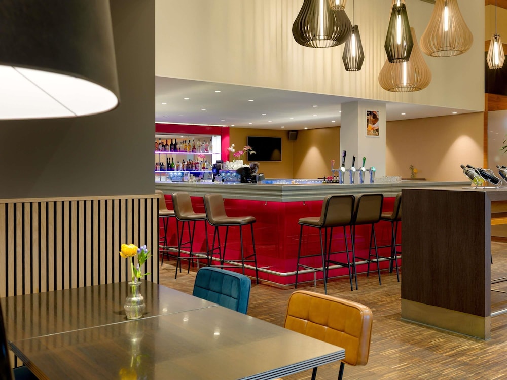 Movenpick Amsterdam City Centre 56/75