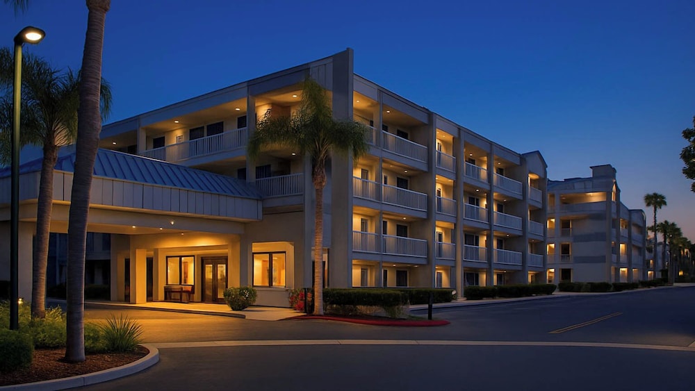 Motel6 Anaheim, CA - Maingate 6/58