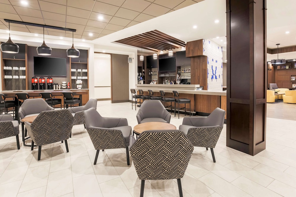 Hyatt Place Waco 21/38