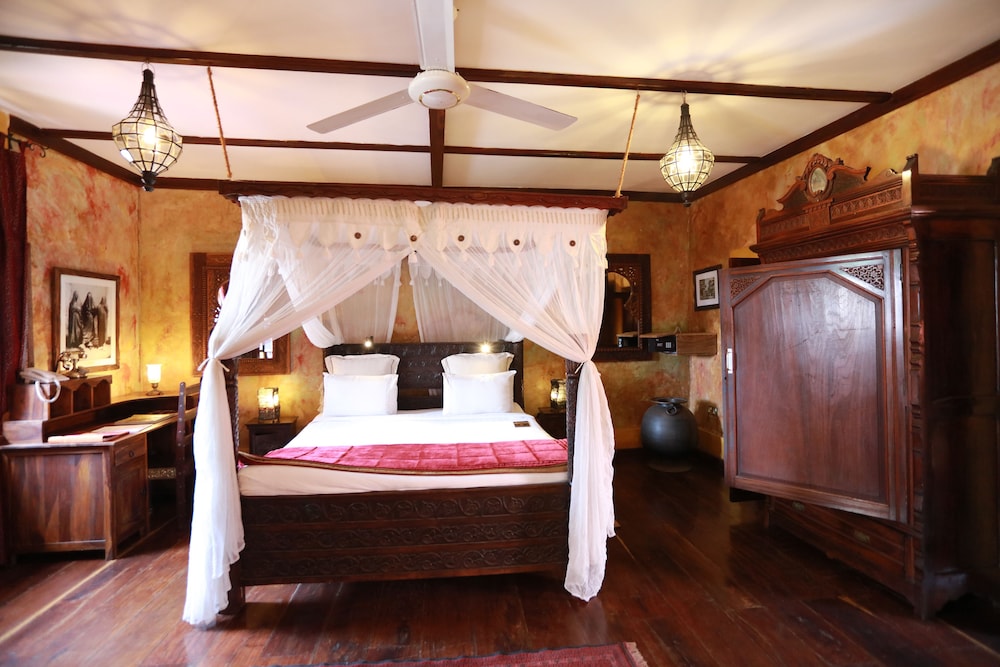 Jafferji House 20/77