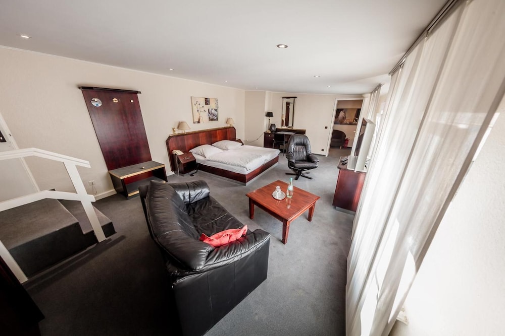Hotel Meyer 15/24
