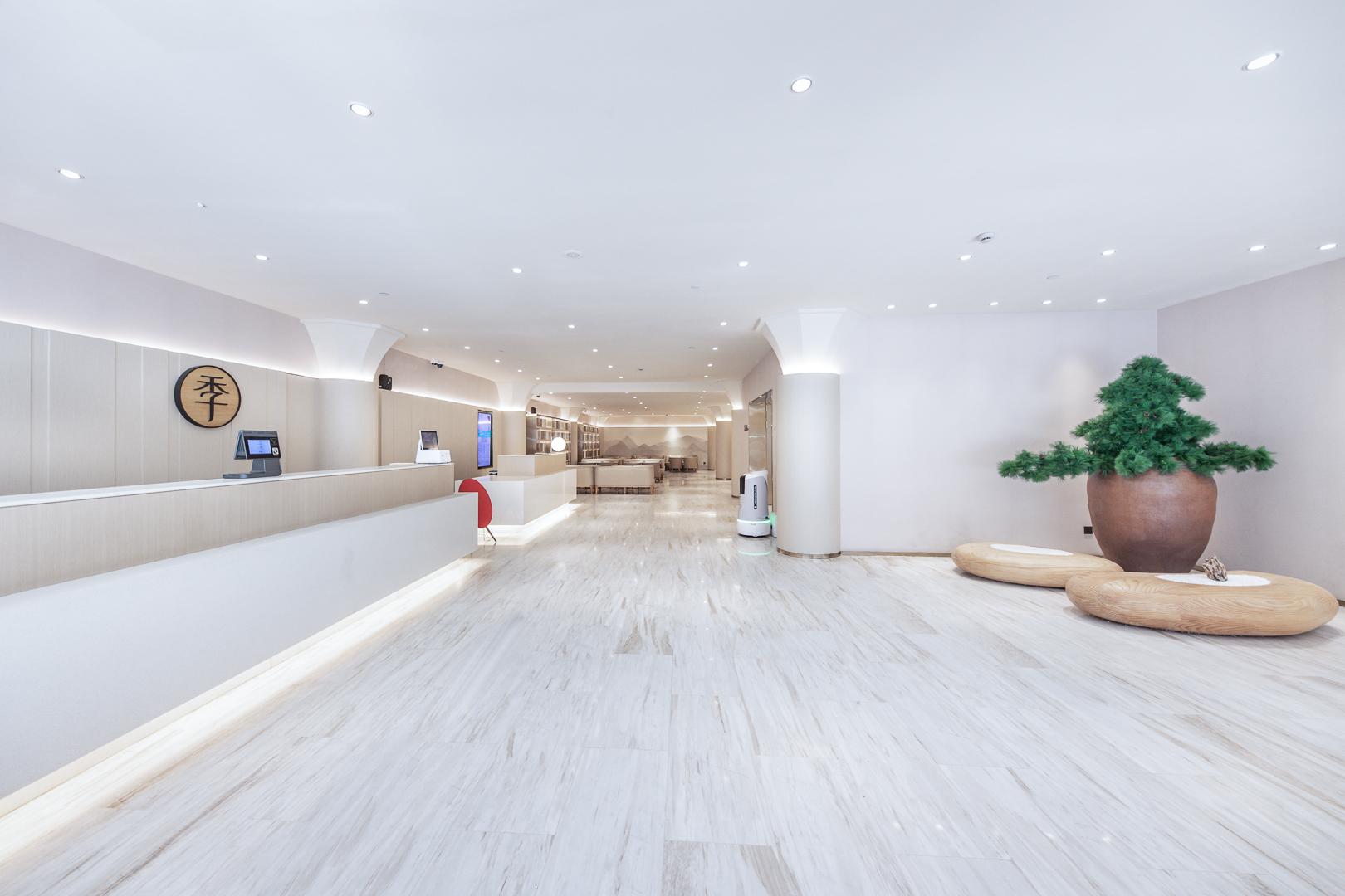 Ji Hotel (Shanghai People Square, Fuzhou Road) 3/28