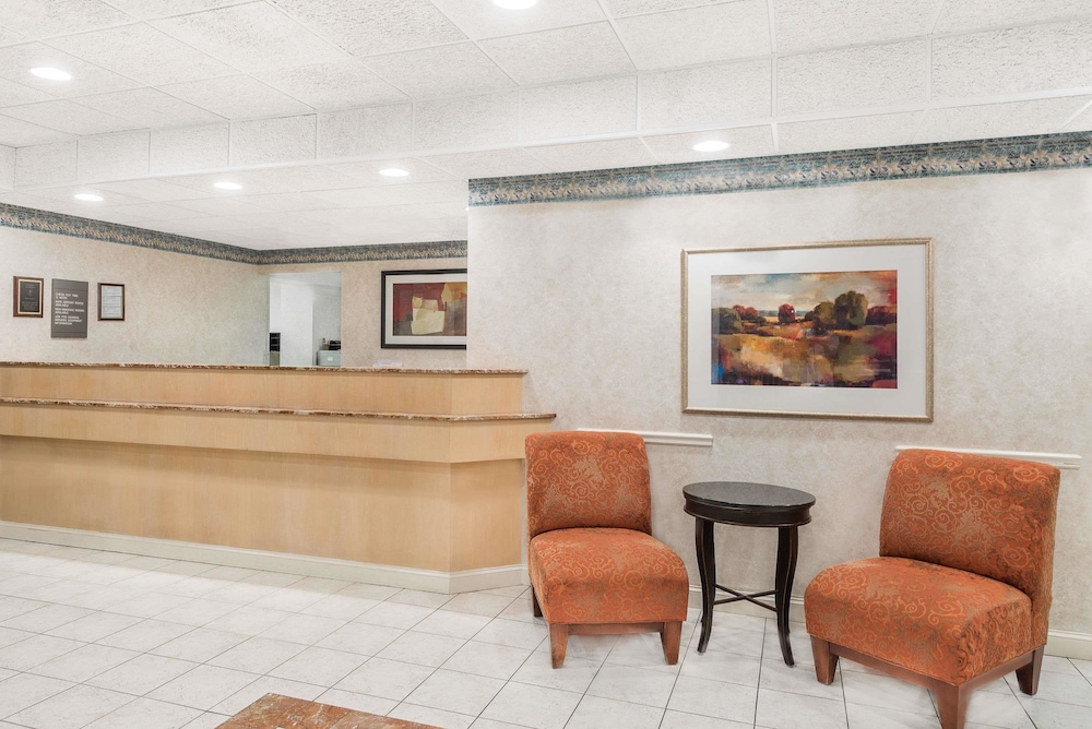 Hotel Amherst Hadley 2/18