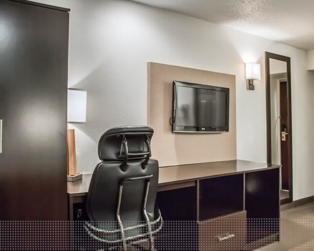 Sleep Inn Summersville - New River Gorge Area 23/27