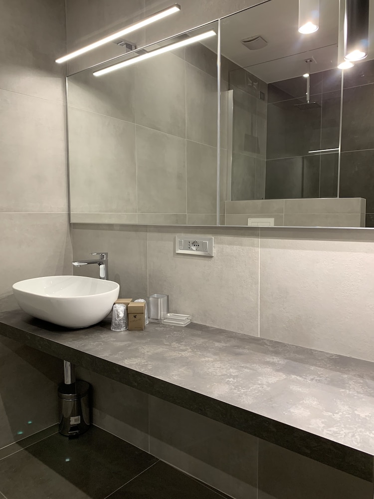 Aparthotel Bossi 55/61