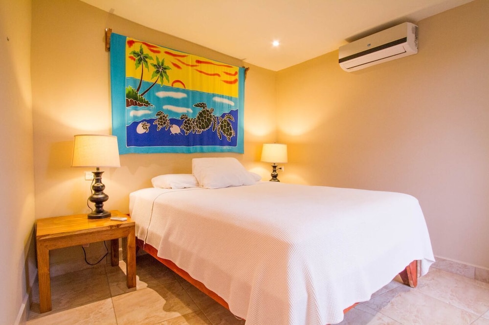 Hotel Tamarindo Village 12/74