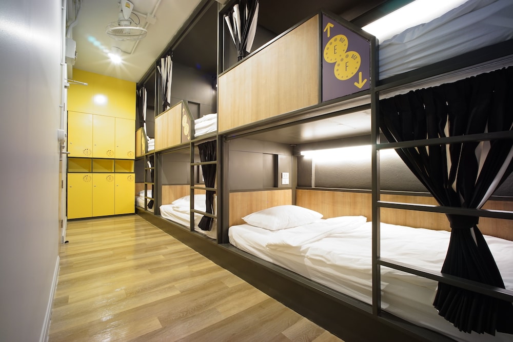 Brb Hostel Bangkok Silom 27/53