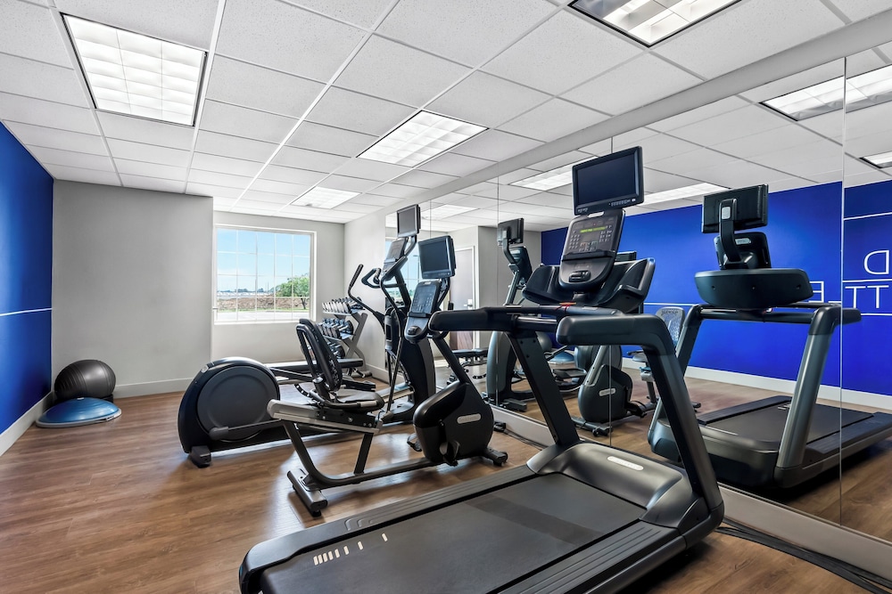 Holiday Inn Express Hotel and Suites Ada 31/57