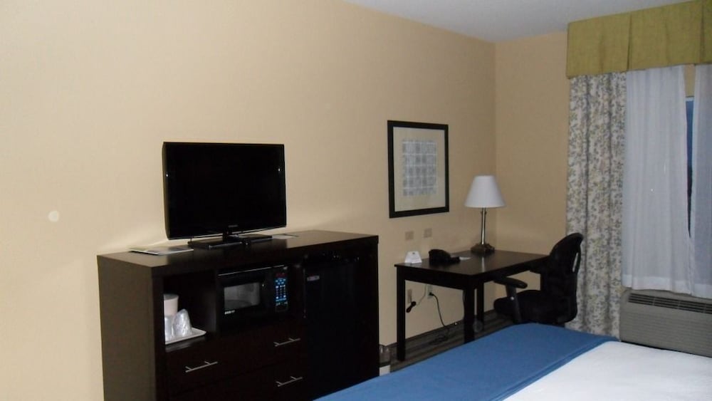 Holiday Inn Express Columbia 43/49