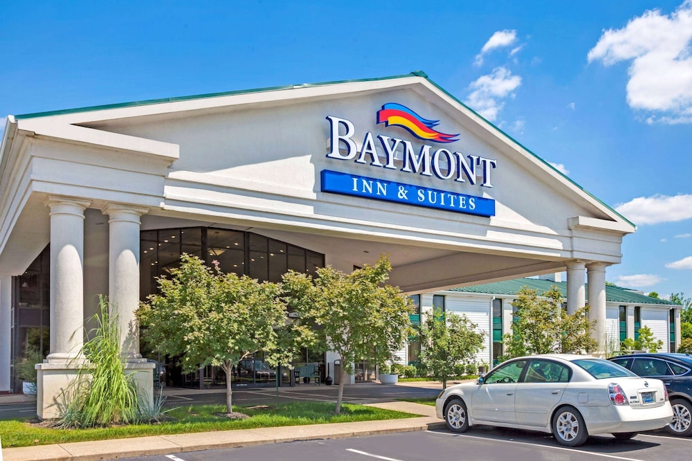 Baymont By Wyndham Louisville Airport South 1/23