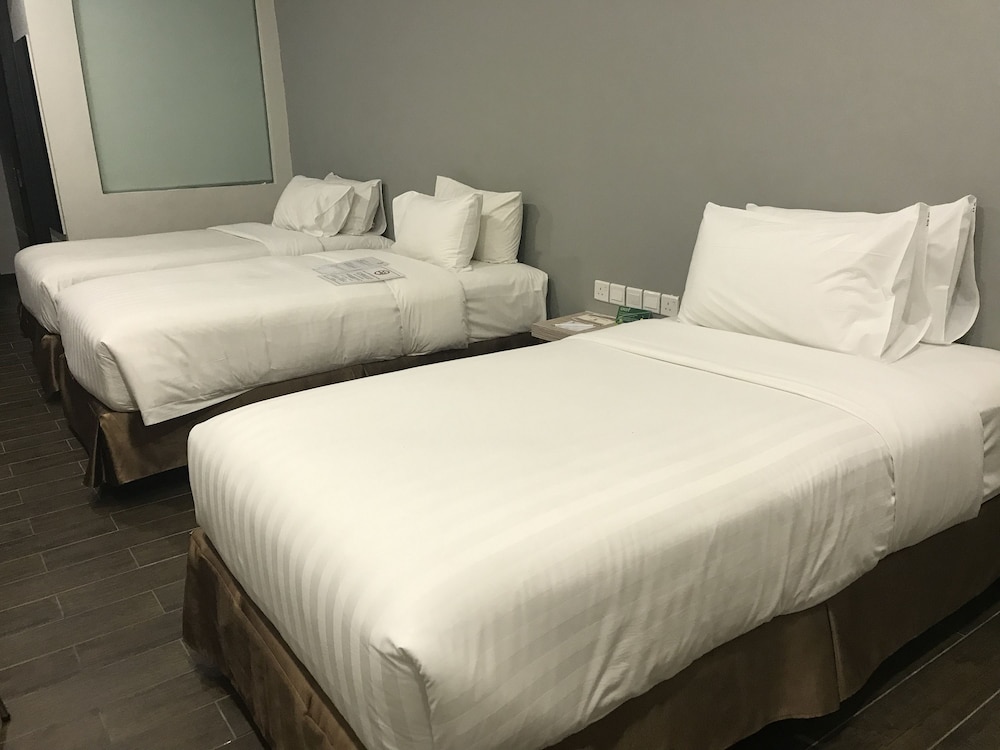 The Klagan Hotel 10/48