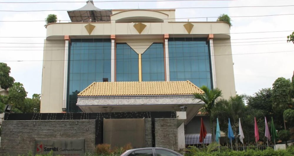 Zip By Spree Hotels Surabi International in VELLORE